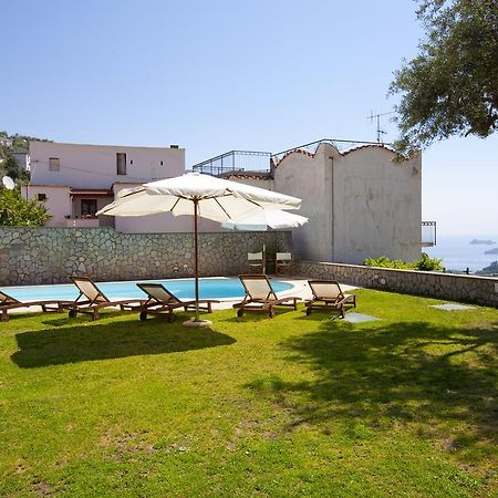 Olga'S Residence Relais Нерано Екстериор снимка