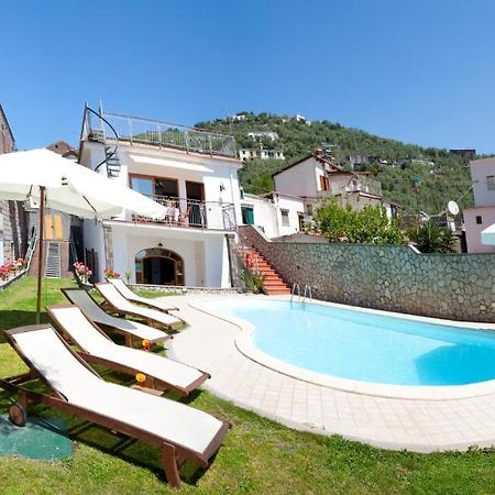 Olga'S Residence Relais Нерано Екстериор снимка