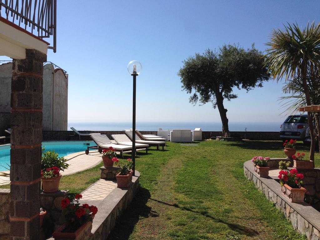 Olga'S Residence Relais Нерано Екстериор снимка