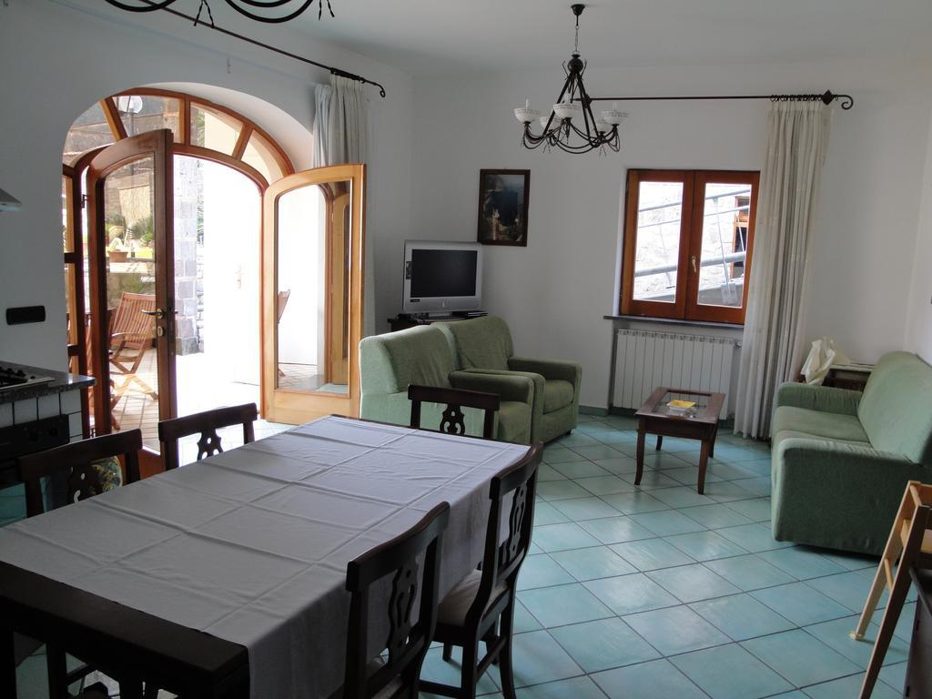 Olga'S Residence Relais Нерано Стая снимка
