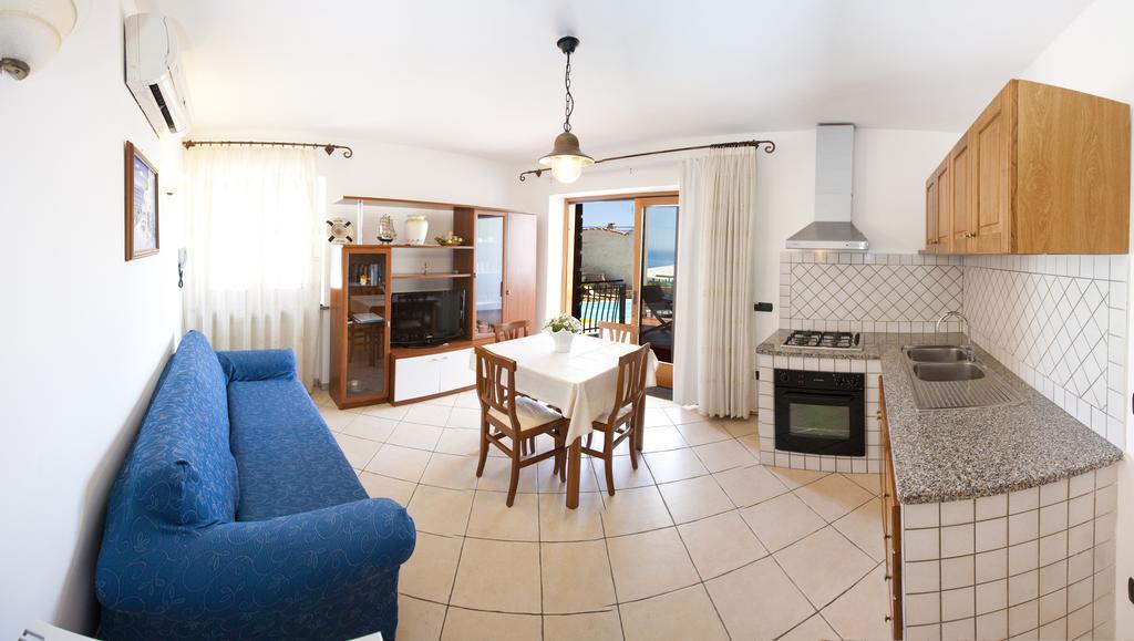 Olga'S Residence Relais Нерано Стая снимка