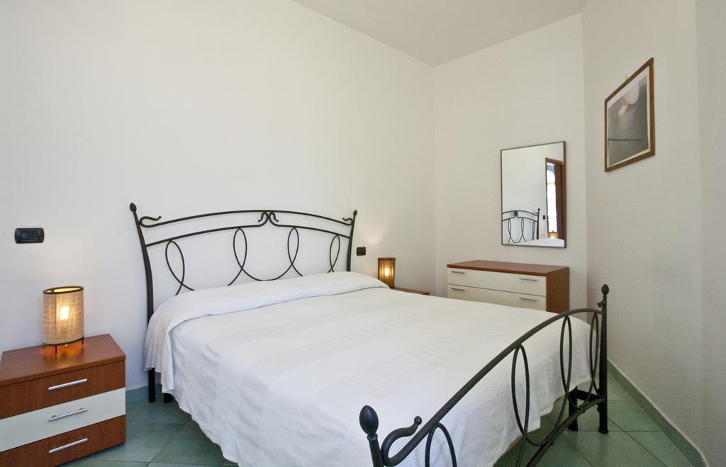 Olga'S Residence Relais Нерано Стая снимка