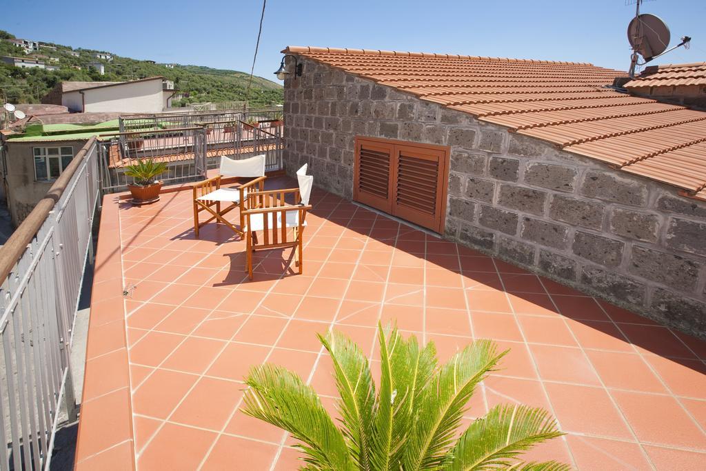 Olga'S Residence Relais Нерано Стая снимка