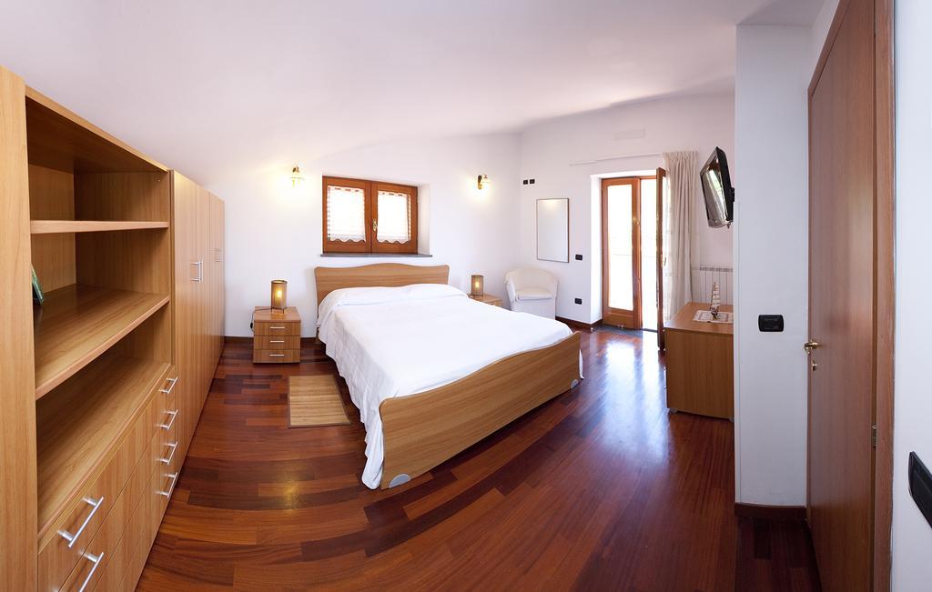 Olga'S Residence Relais Нерано Стая снимка