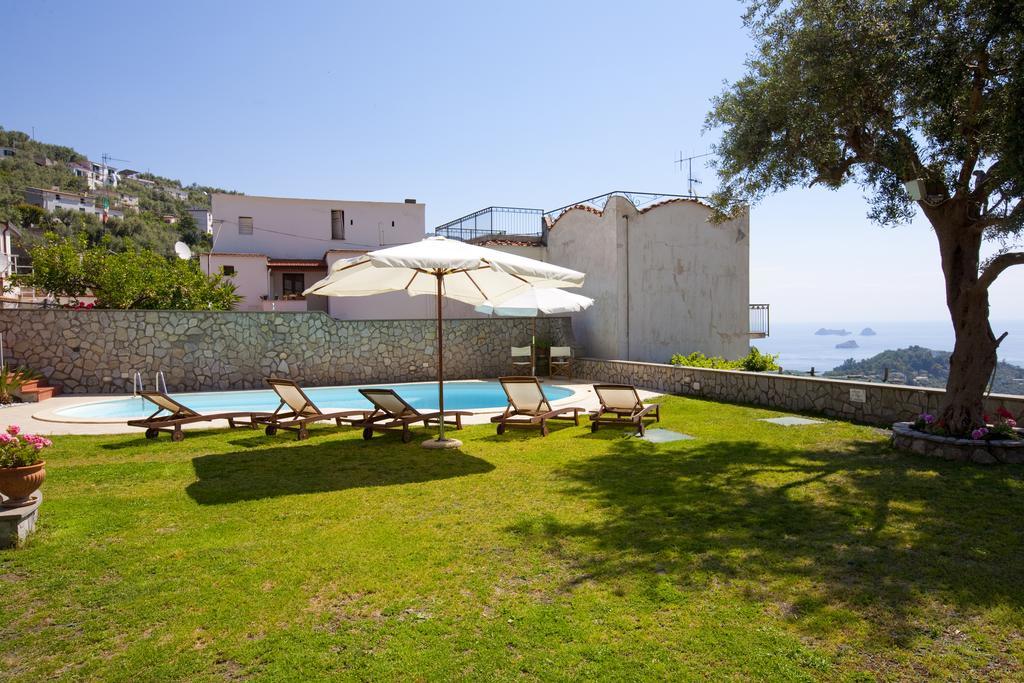 Olga'S Residence Relais Нерано Екстериор снимка